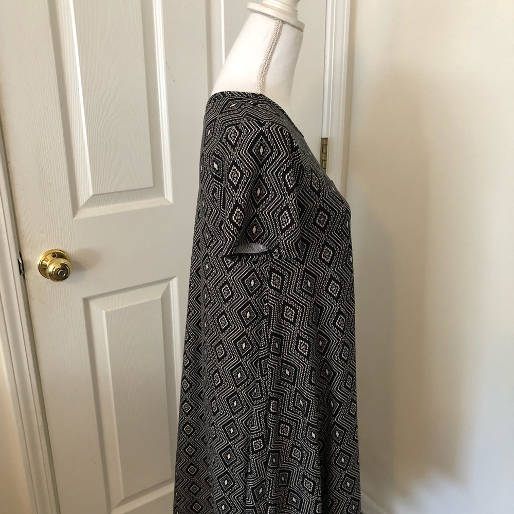 LulaRoe Dress - Picture 5 of 6